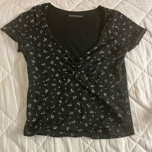 Floral brandy Melville cinched top one size fits all!